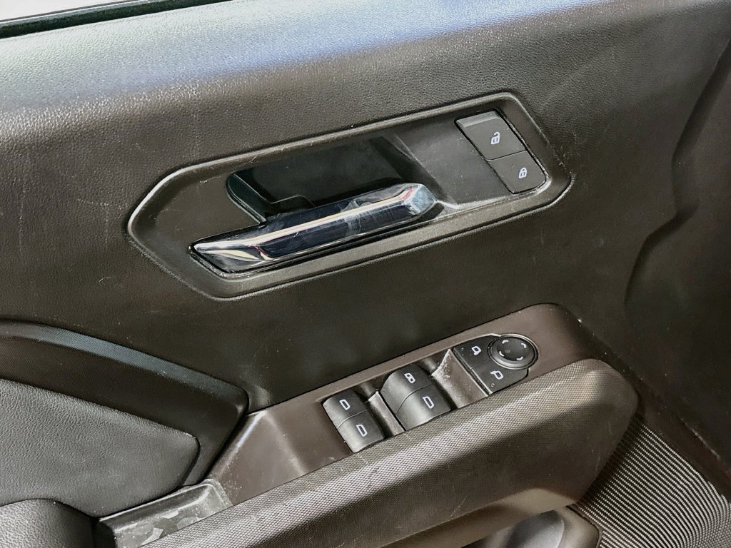 Used 2025 GMC Canyon Elevation w/ Convenience Package RWD image 18