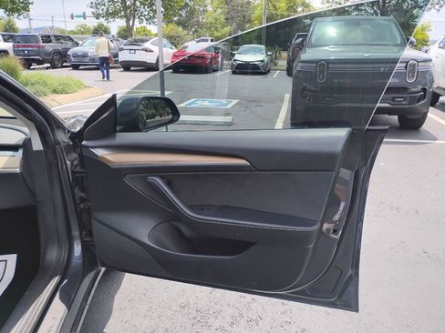 Used 2021 Tesla Model 3 Standard Range Plus RWD image 20