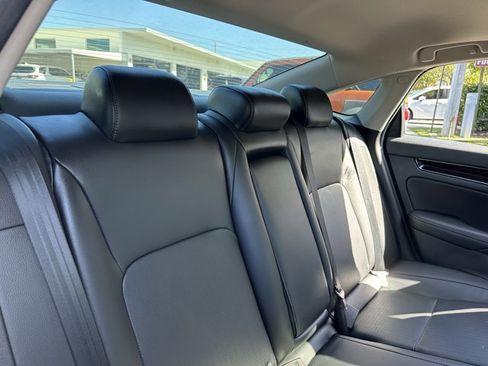 Used 2024 Honda Civic Touring image 26