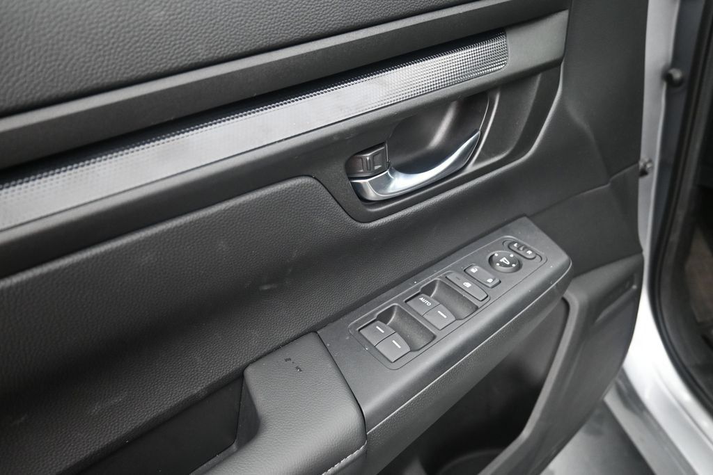 Used 2026 Honda CR-V LX image 18