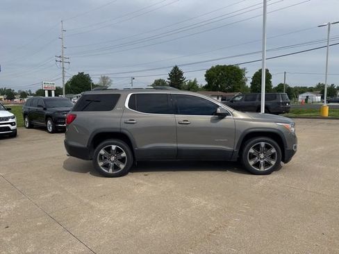Used 2019 GMC Acadia SLT FWD image 8
