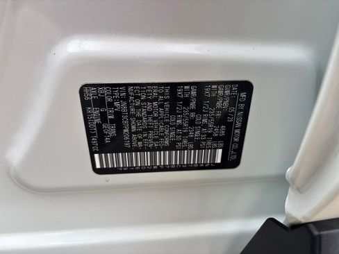 Used 2023 Nissan Rogue SL w/ SL Premium Package image 32