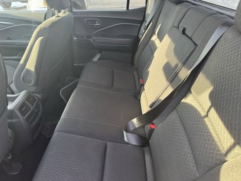 Used 2019 Honda Ridgeline Sport image 7