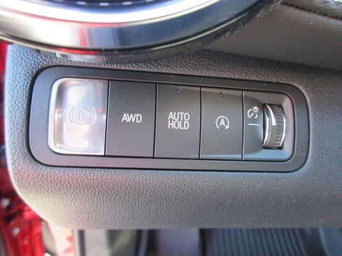 New 2026 Chevrolet Equinox LT w/ LPO, Floor Liner Package image 22