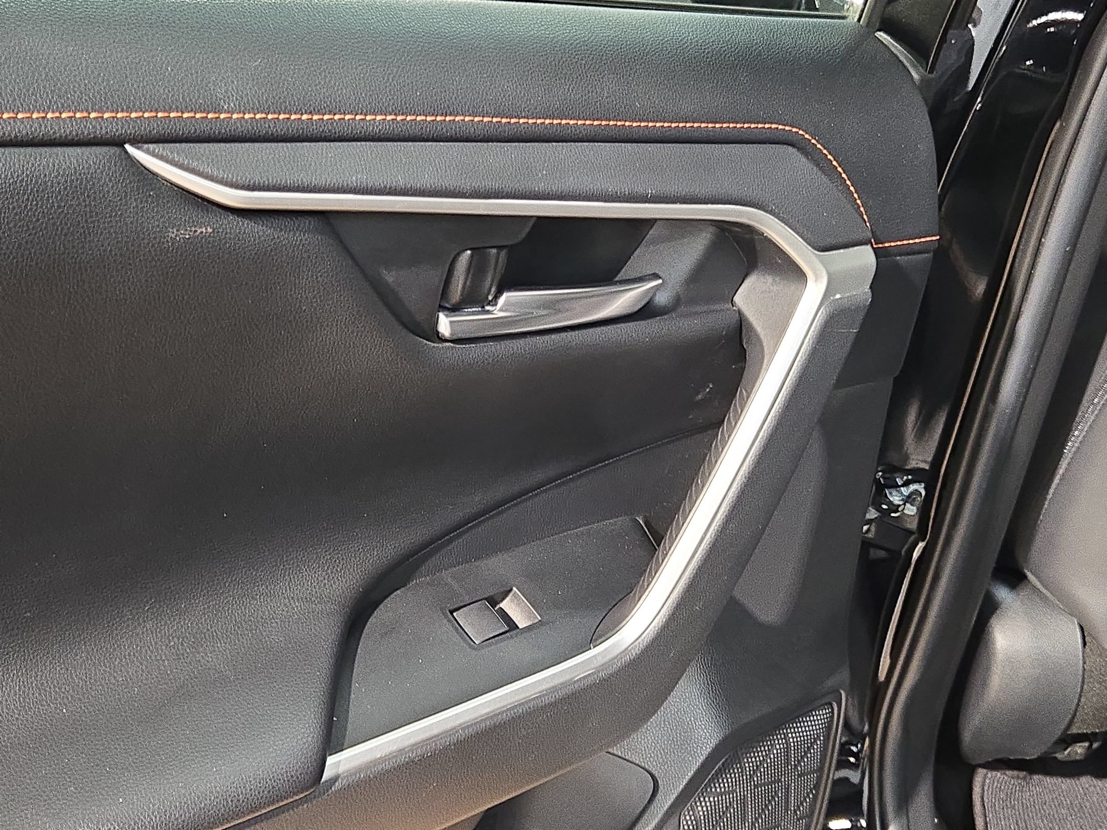 Used 2019 Toyota RAV4 Adventure AWD/4WD image 35