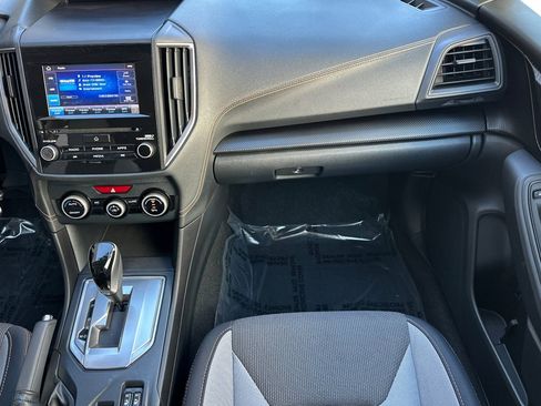 Used 2022 Subaru Crosstrek 2.0i Premium w/ Popular Package #4 image 27
