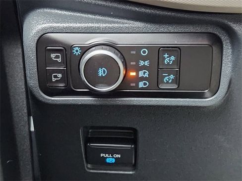 Used 2023 Ford Bronco Wildtrak image 27