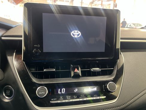 Used 2024 Toyota Corolla XSE FWD image 31