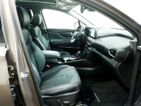 Used 2019 Hyundai Santa Fe AWD image 13