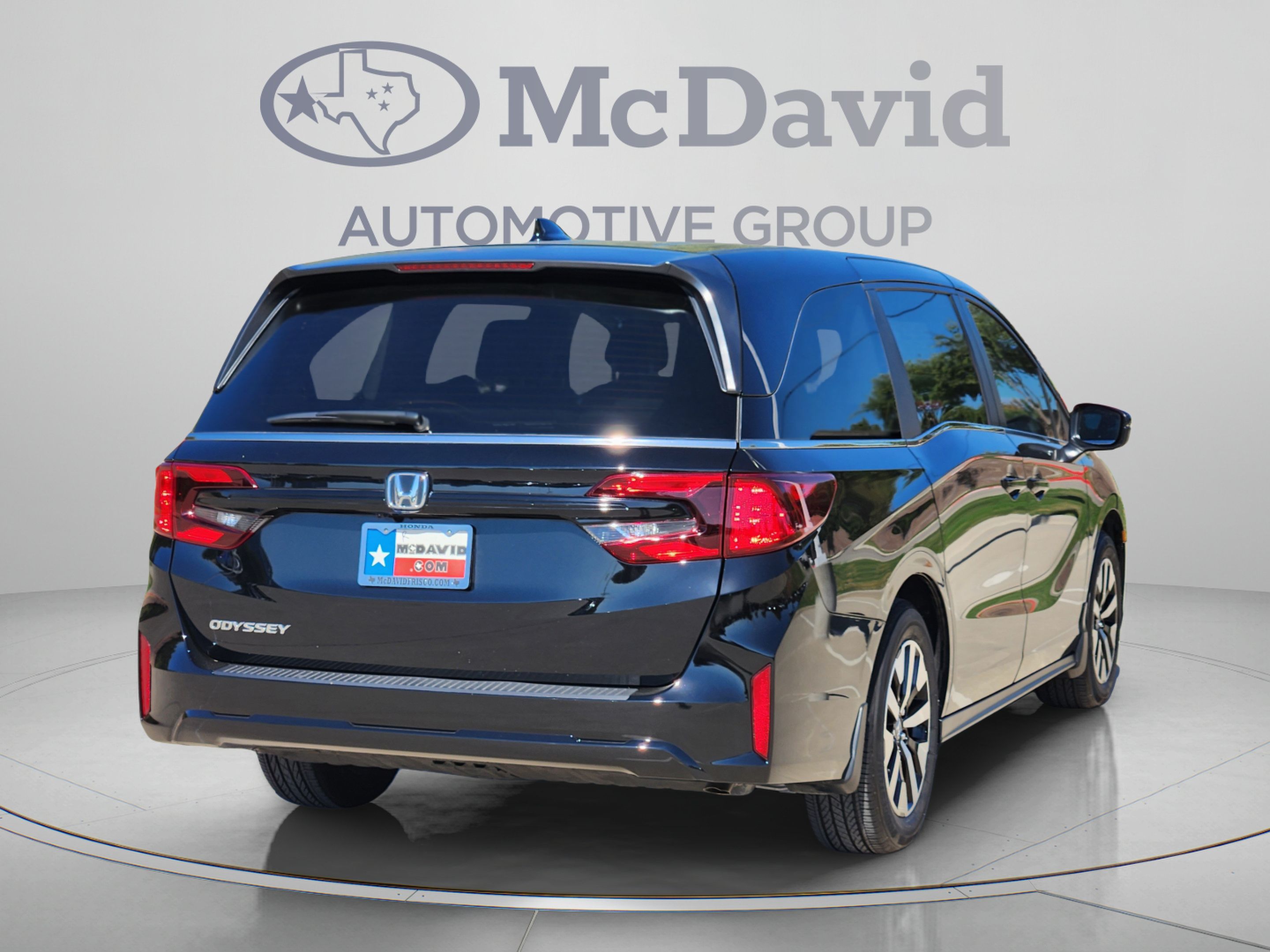 Certified 2026 Honda Odyssey EX-L image 6