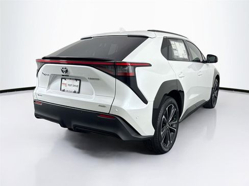 New 2025 Toyota bZ4X AWD image 6