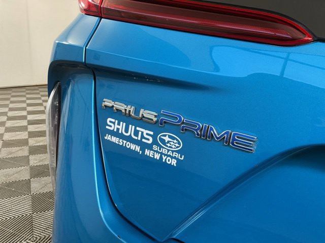 Used 2017 Toyota Prius Prime Plus FWD image 10