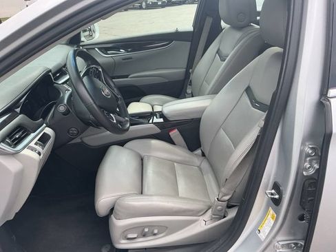 Used 2014 Cadillac XTS Luxury w/ Driver Awareness Package FWD image 9