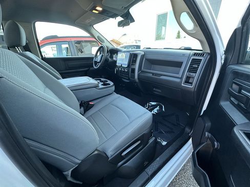 Used 2018 RAM 1500 Tradesman w/ Popular Equipment Group RWD image 8