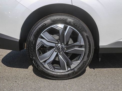 New 2026 Nissan Murano SV w/ Cargo Package AWD/4WD image 10
