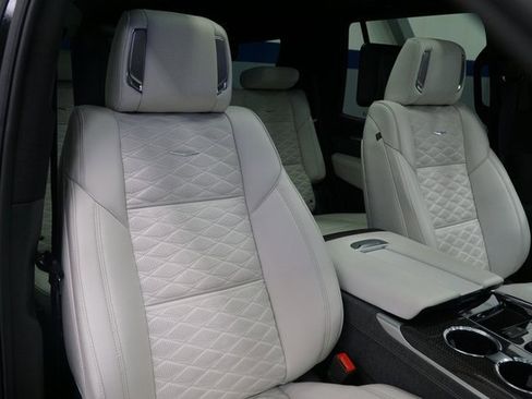 Used 2025 Cadillac Escalade V w/ LPO, Floor Liner Package image 15