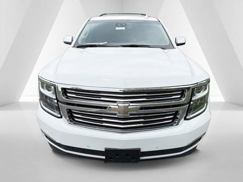 Used 2019 Chevrolet Tahoe Premier AWD/4WD image 2