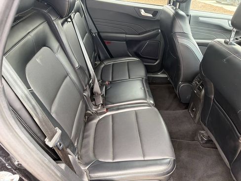 Used 2024 Ford Escape Platinum AWD/4WD image 15