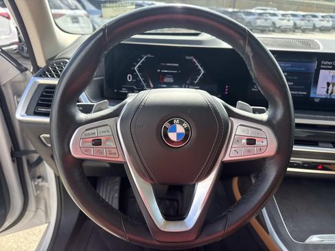 Used 2023 BMW X7 xDrive40i w/ Premium Package AWD/4WD image 23