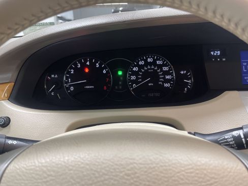 Used 2005 Toyota Avalon XLS image 30