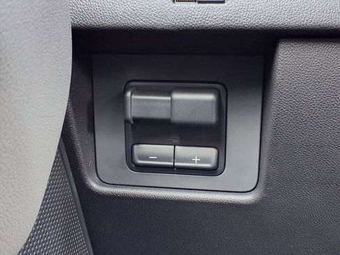 Used 2025 Chevrolet Colorado ZR2 w/ Midnight Edition image 22