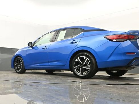 Used 2024 Nissan Sentra SV FWD image 25