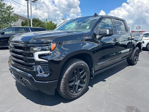 Used 2025 Chevrolet Silverado 1500 High Country w/ Midnight Edition image 7