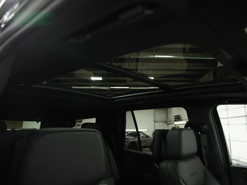 New 2026 GMC Yukon Denali w/ Denali Reserve Package image 25