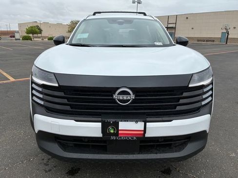 New 2026 Nissan Kicks SV w/ Charging Package FWD image 9