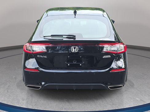 Used 2024 Honda Civic Sport Touring image 6