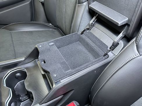 New 2025 Jeep Grand Cherokee Laredo image 28