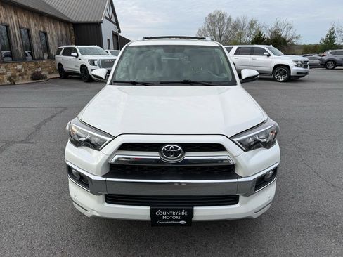 Used 2016 Toyota 4Runner Limited image 10