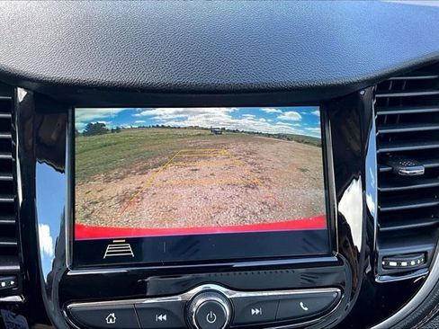 Used 2018 Chevrolet Trax LT AWD/4WD image 14