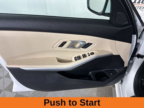Used 2025 BMW 330i Sedan w/ Convenience Package image 8