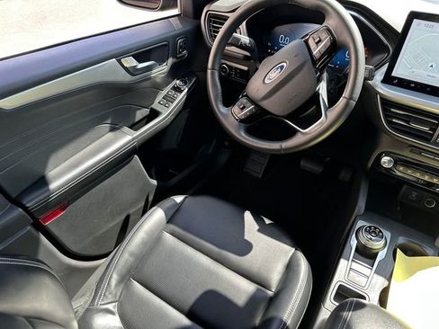 Certified 2023 Ford Escape Platinum image 22