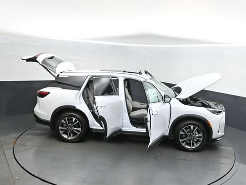 Certified 2026 INFINITI QX60 Pure w/ Cargo Package image 51