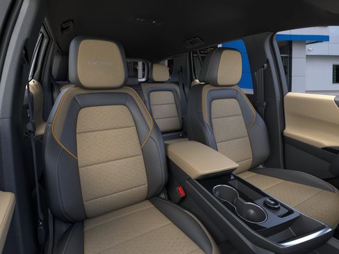 New 2026 Chevrolet Equinox ACTIV AWD/4WD image 16