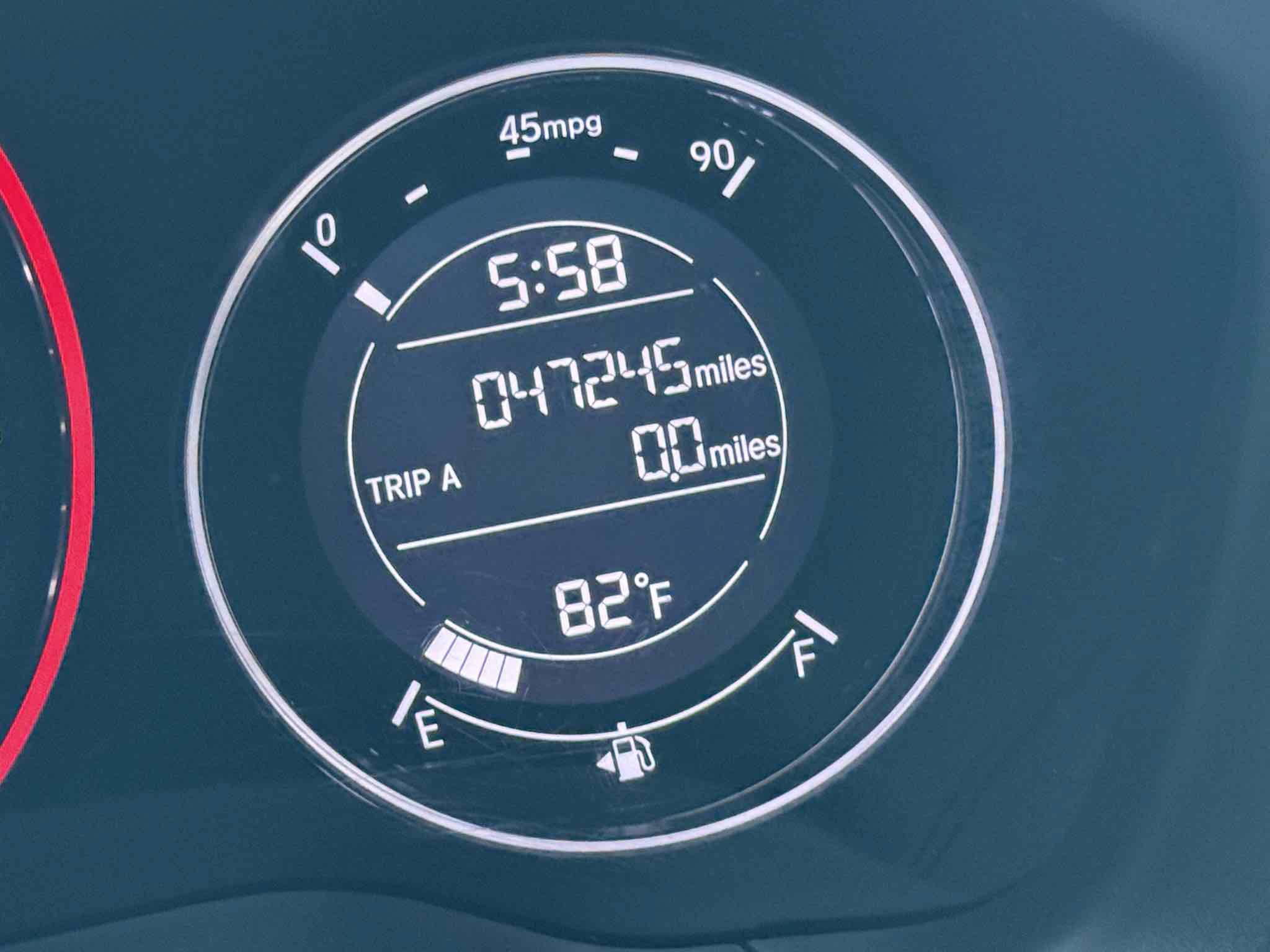 Used 2020 Honda HR-V LX image 2