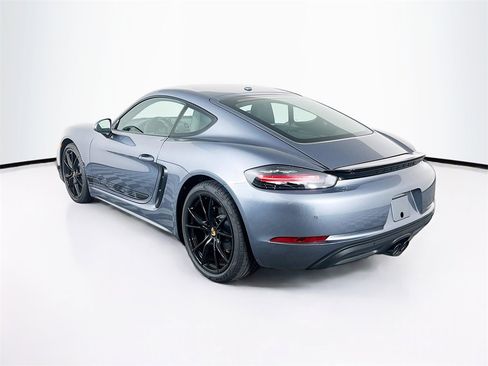 New 2025 Porsche 718 Cayman image 3