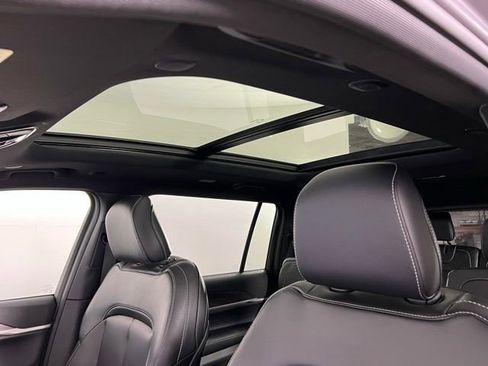 New 2026 Jeep Grand Cherokee L Limited image 19