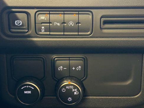 Used 2024 Chevrolet Tahoe Premier image 45