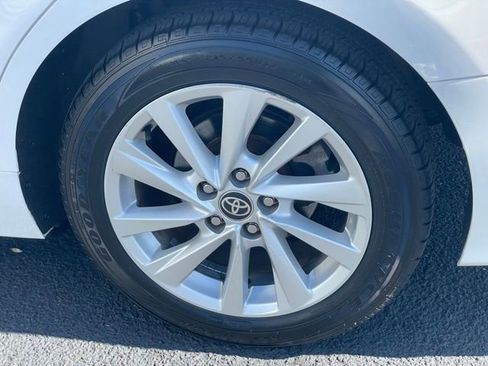Used 2022 Toyota Camry LE FWD image 21