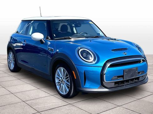 Used 2024 MINI Cooper SE FWD image 3