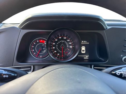 Used 2022 Hyundai Elantra SEL image 19