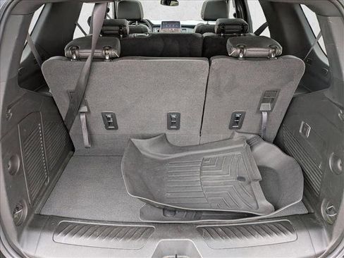 Used 2023 GMC Yukon SLT image 21