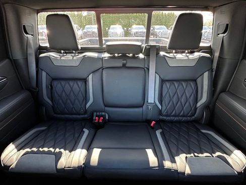 New 2026 GMC Sierra 1500 AT4 w/ AT4 Premium Package AWD/4WD image 21