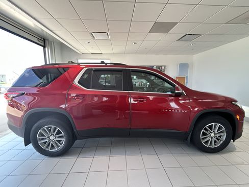 Used 2023 Chevrolet Traverse LT w/ LPO, Floor Liner Package AWD/4WD image 6