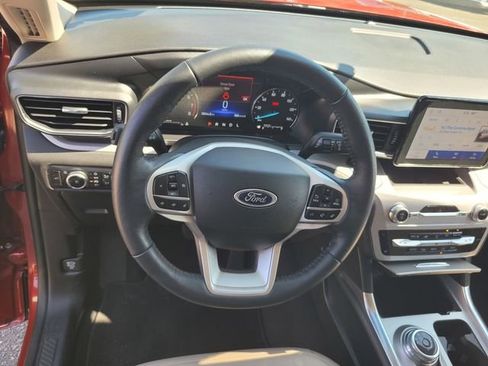 Certified 2023 Ford Explorer XLT w/ Equipment Group 202A image 30