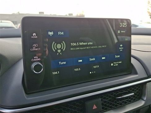 Certified 2025 Acura ADX A-Spec image 17