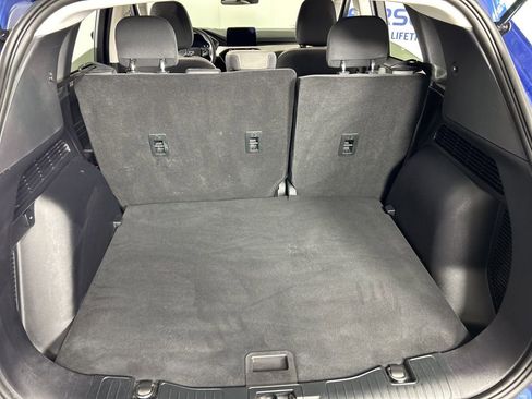 Used 2022 Ford Escape SE image 35